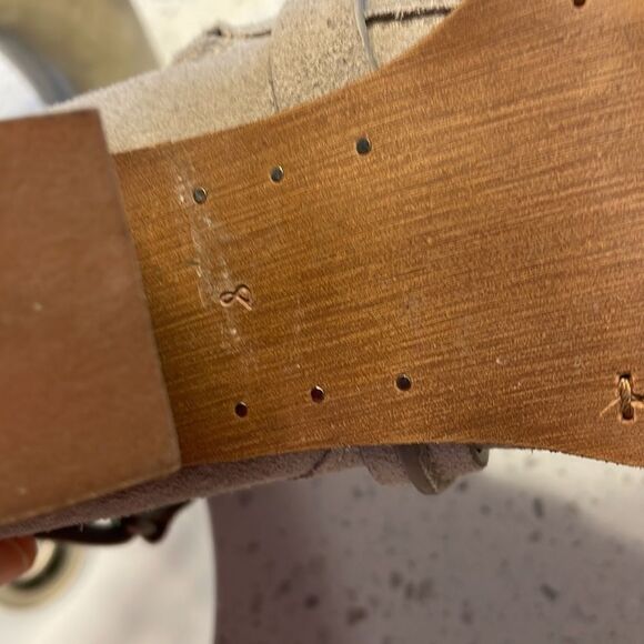 Sam Edelman woman’s beige suede booties - Picture 7 of 12